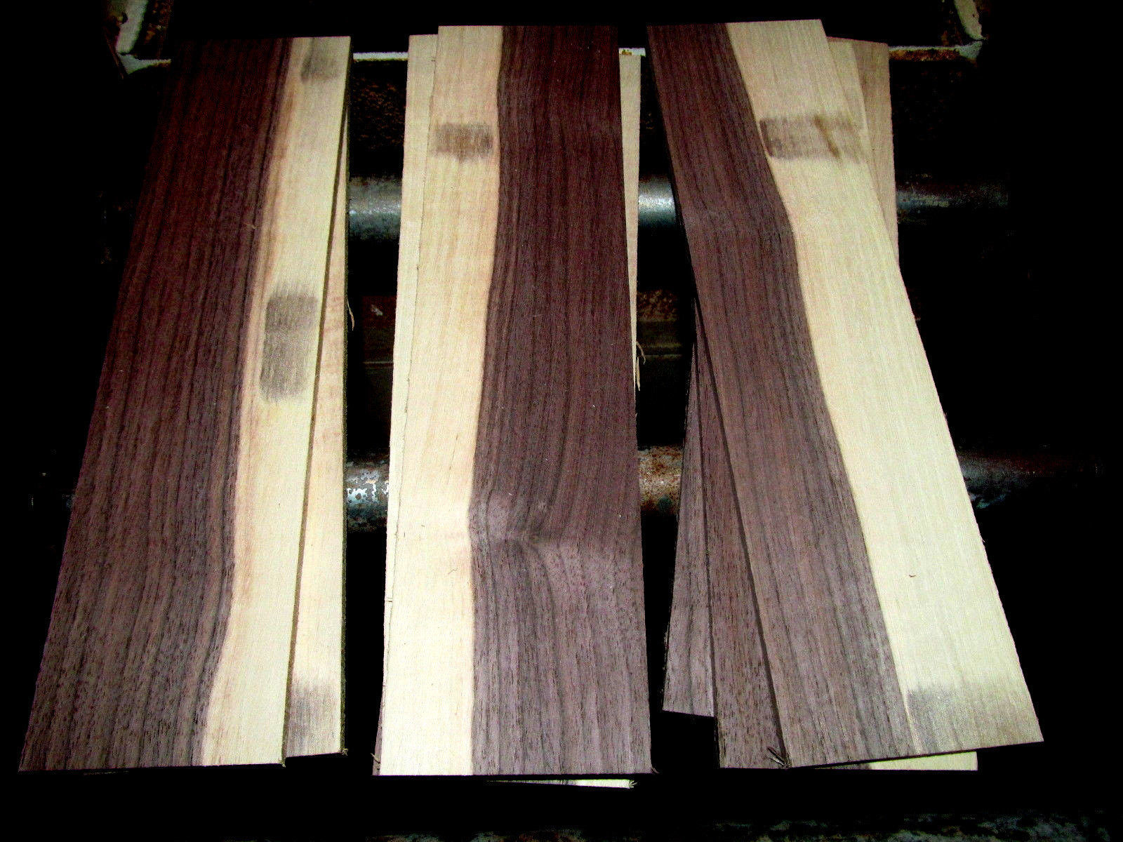 10 Pieces Thin Sappy Walnut Lumber 24