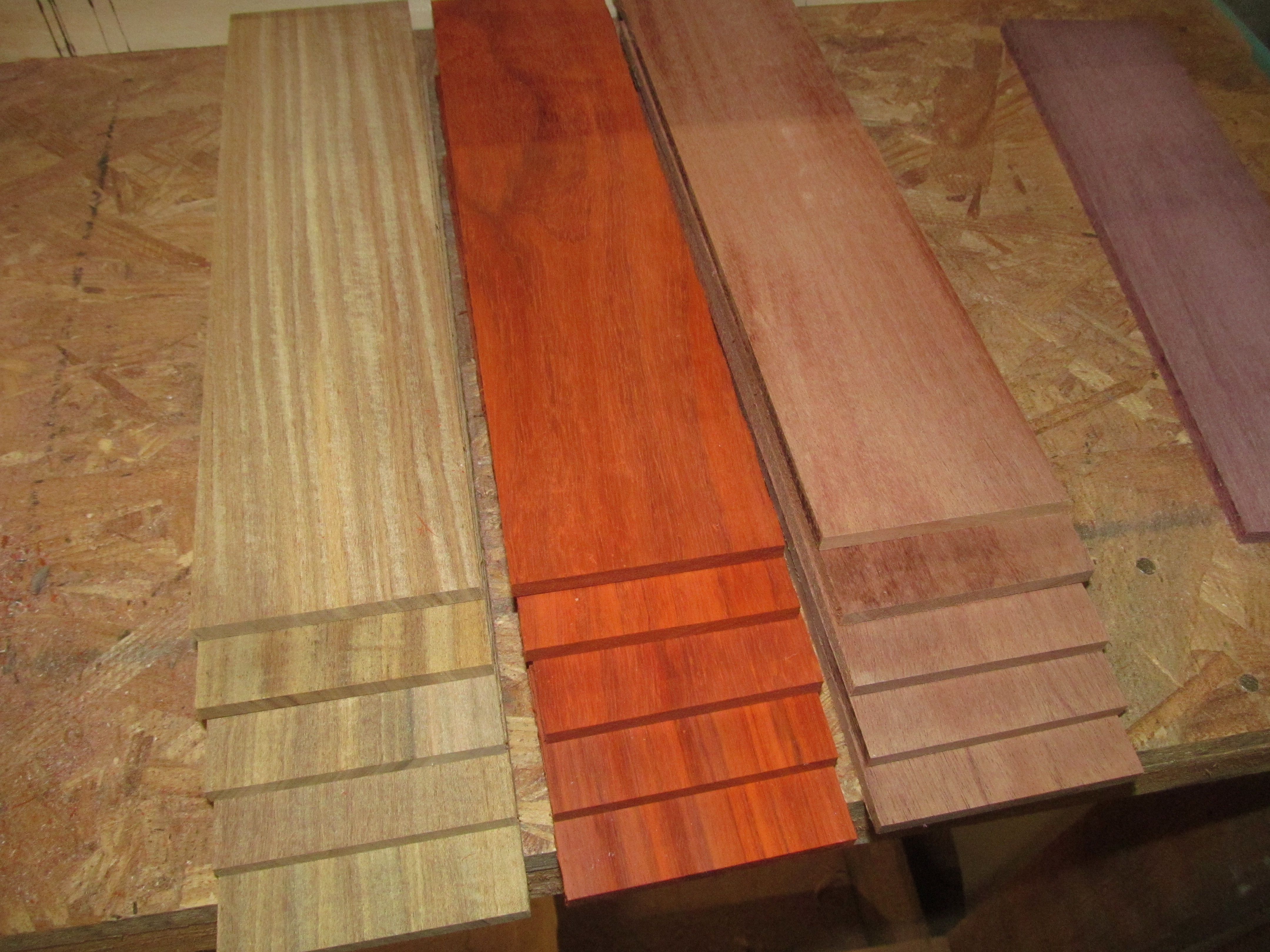 Multipak 15 Kiln Dried Afrormosia, Padauk, Mahogany Thins 