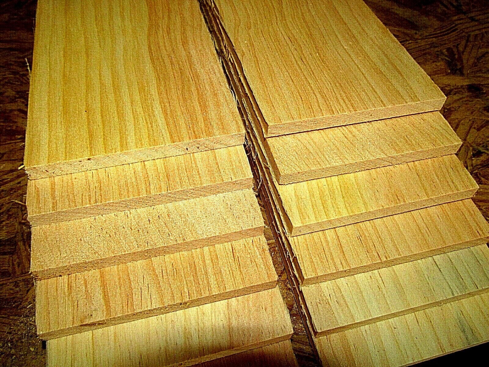 12 Pieces Thin KILN DRIED Sanded Clear PINE Lumber Wood 12