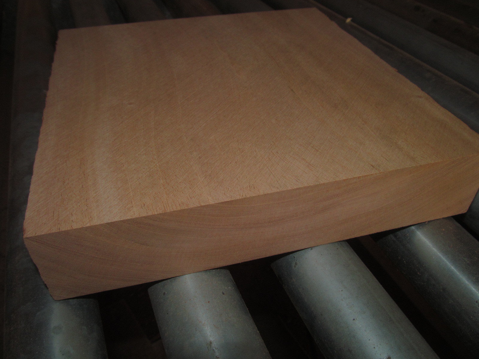 PACKAGES OF THIN PREMIUM KILN DRIED, SANDED EXOTIC GENUINE MAHOGANY LUMBER WOOD